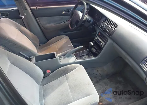 1996 Honda Accord Ex/Ex-R z USA, uszkodzony, nr VIN 1HGCD5658TA089818